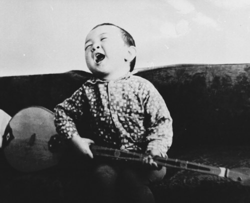 Бір суреттің сыры: Қырсық бала