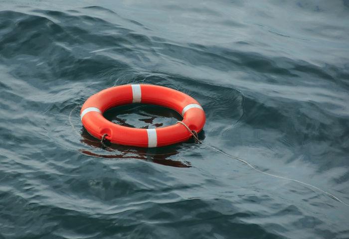 Атыраулық тұрғын Жайыққа құлаған баласын құтқарып қалды