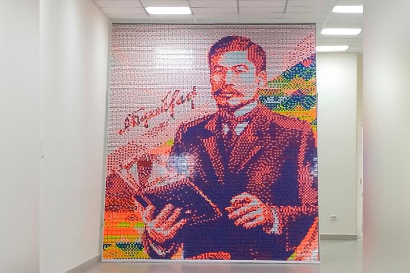 Алаш көсемінің панно портреті