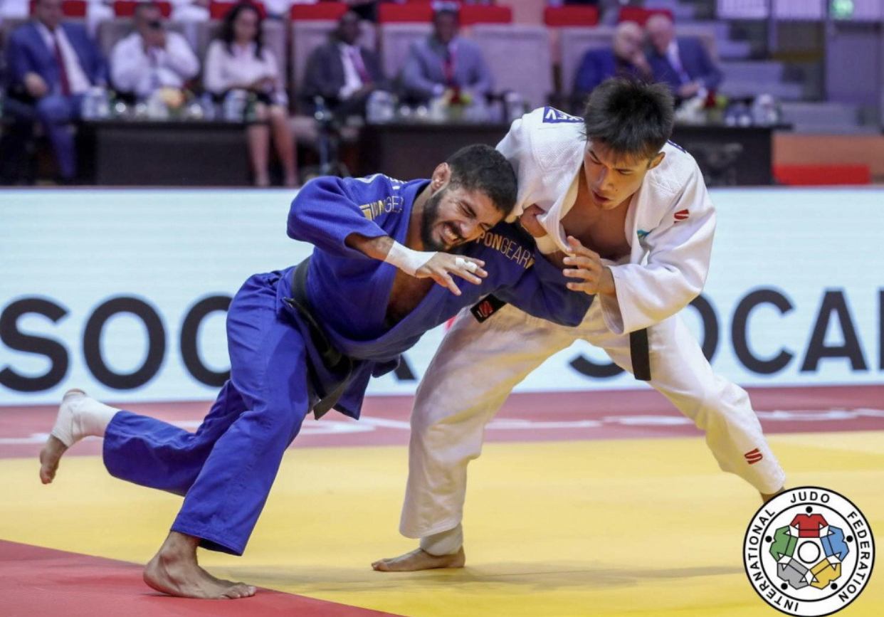 Бұйырғаны – жалғыз күміс