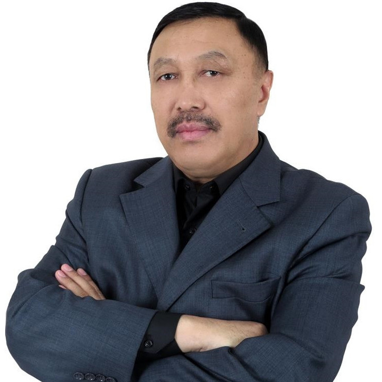 «Айналайын!» деп-ақ шуақ шашып жүретін...