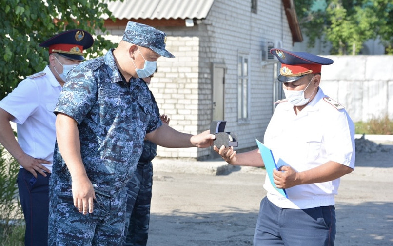 ШҚО-да еңбегі сіңген қызметкерлерге құрмет көрсетілді