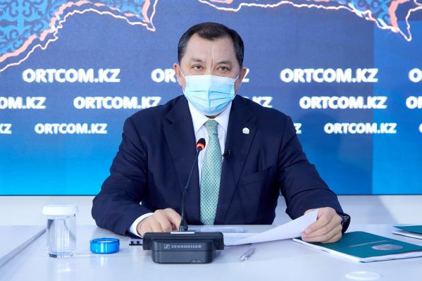 «Үш алыптың» күш алуы