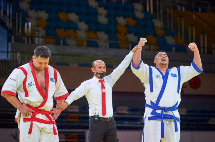 Оныншы «Барыс» – Нұралинов