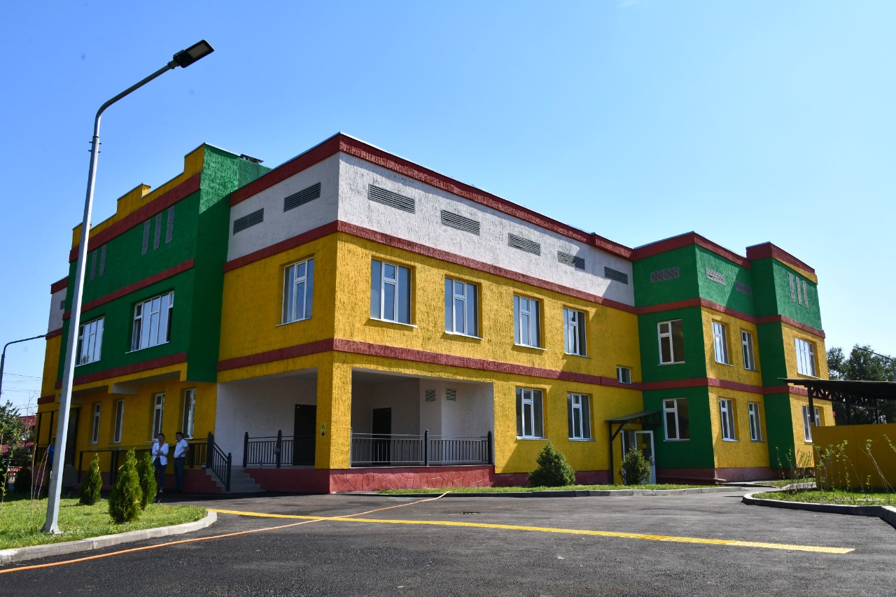 Алматыда жаңа мектептер мен балабақшалар ашылды