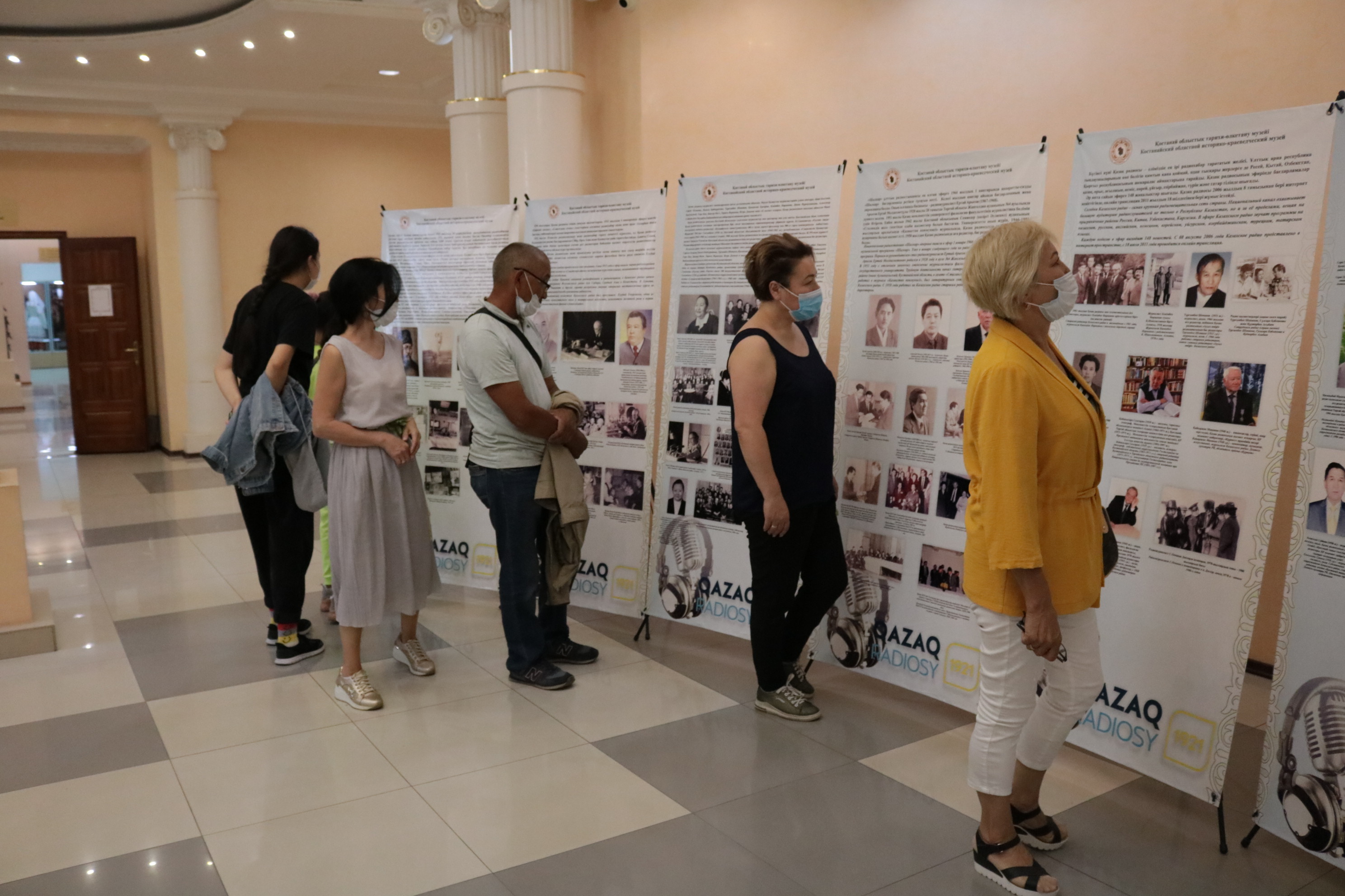 Әуе толқынында – қазақ радиосы!