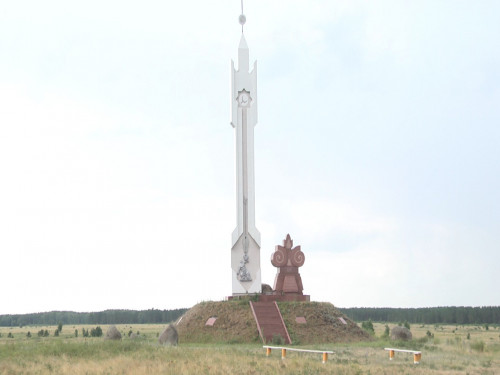 Елеусіз қалған ескерткіш