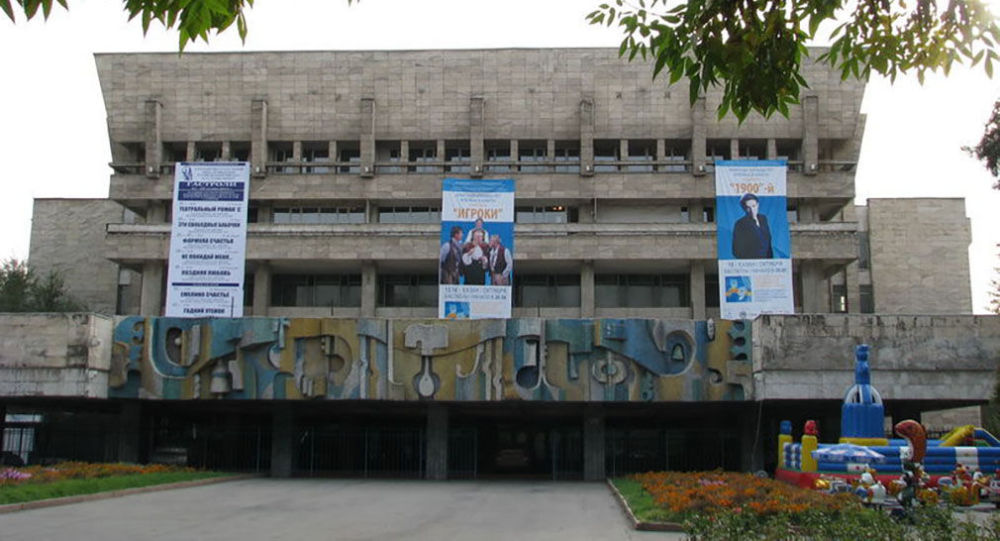 Тәуелсіздік түлеткен театр