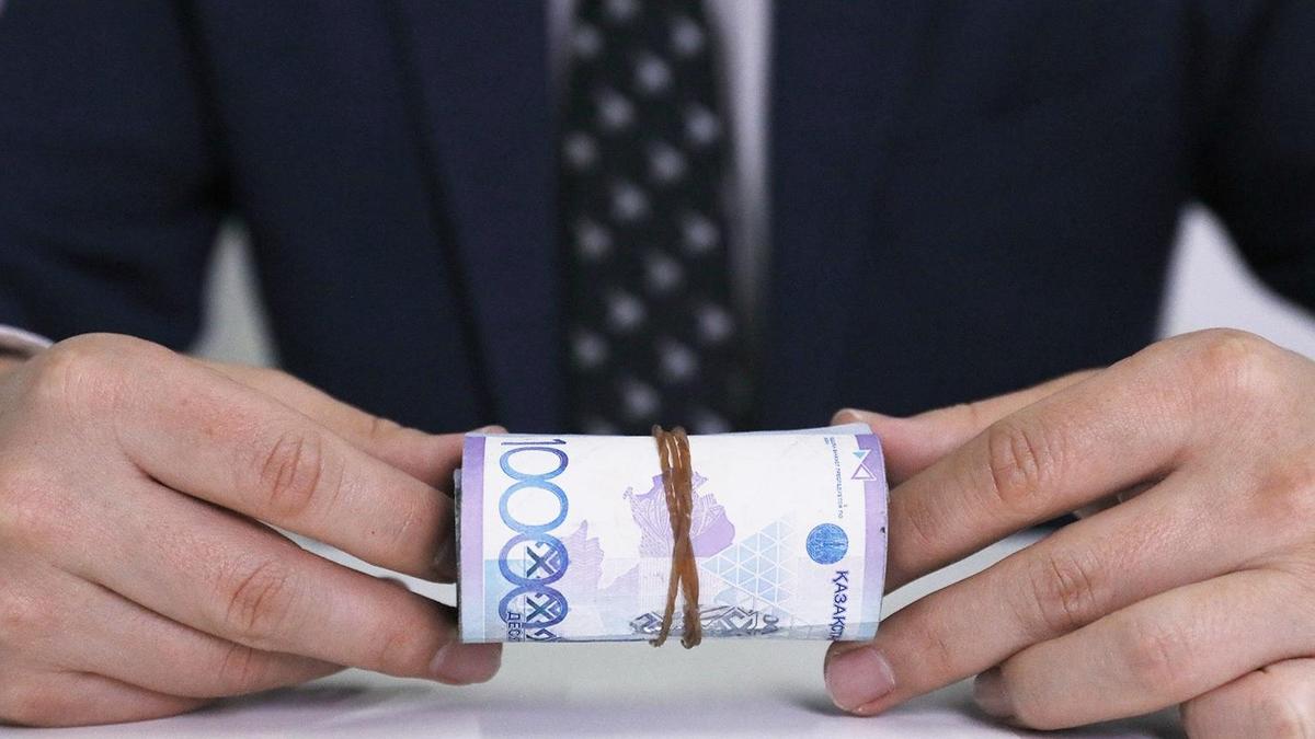 Жыл басынан бері 100-ден астам шенеунік сотталған