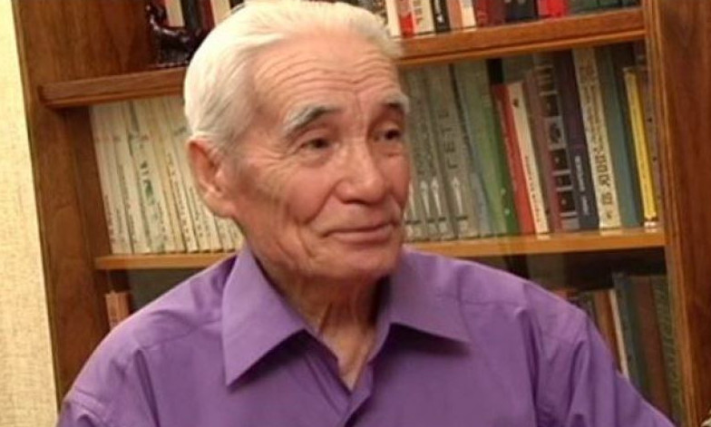 Мінезі аңқылдаған, дауысы саңқылдаған әнші