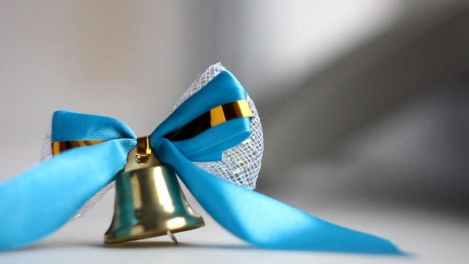 1 қыркүйек күні мектептерде алғашқы қоңырау қалай өтеді?