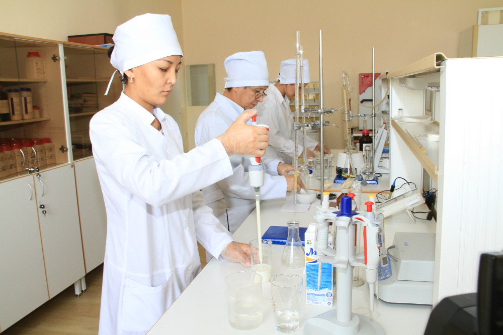 Қызылордада техникалық регламент талаптарына сай келмейтін тамақ өнімдері анықталды