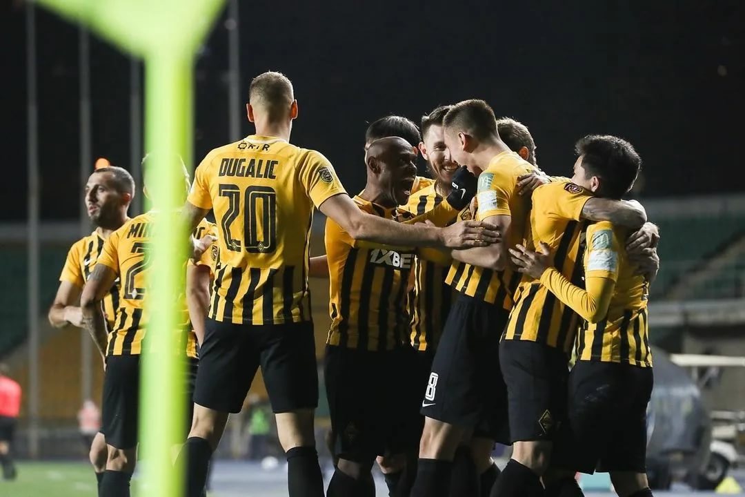 Тұңғыш рет топтық кезеңде ойнайды