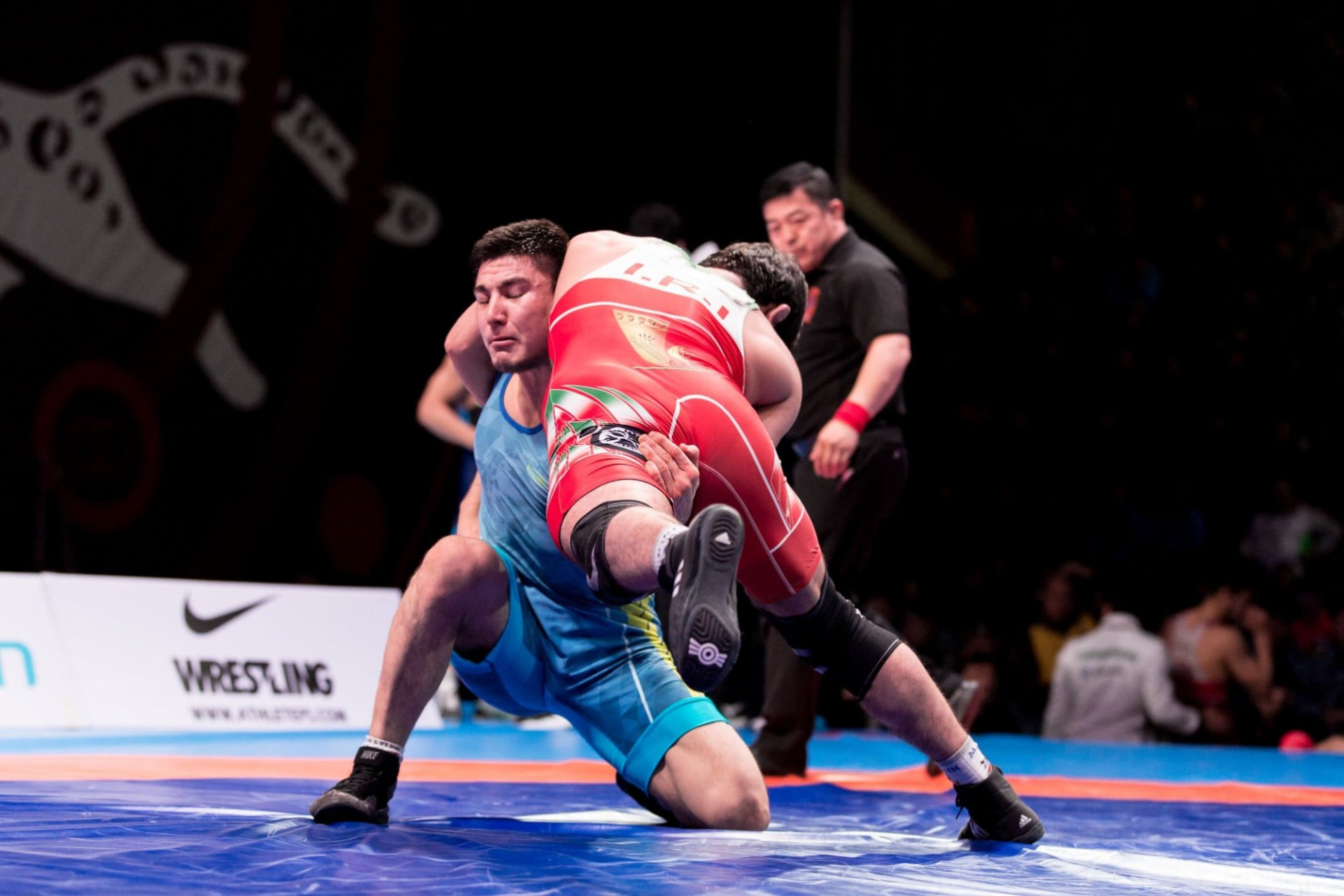 Қазақстандық балуандар Польшада сегіз жүлде алды