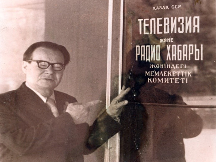 Дәуір үнінің дүлдүлі