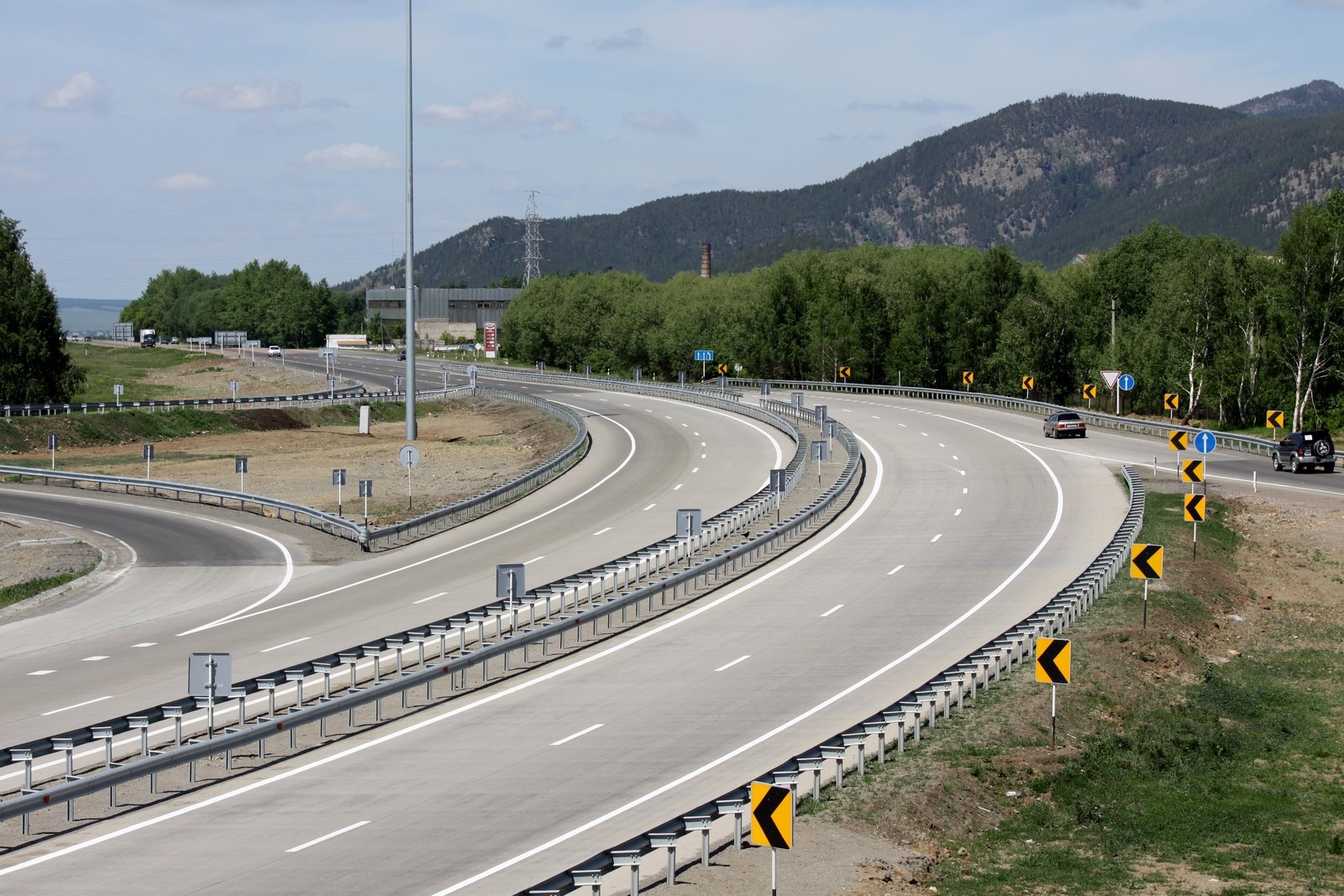 Жаңарған жолдар – Тәуелсіздік тартуы