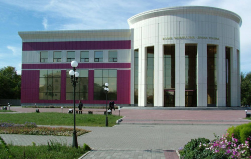 Көкшедегі театр тойы