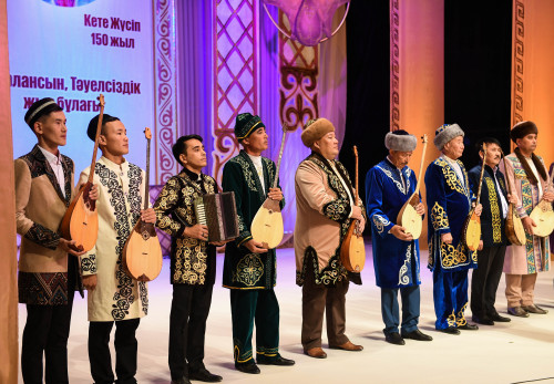 Бағзыдан жеткен баба жыр