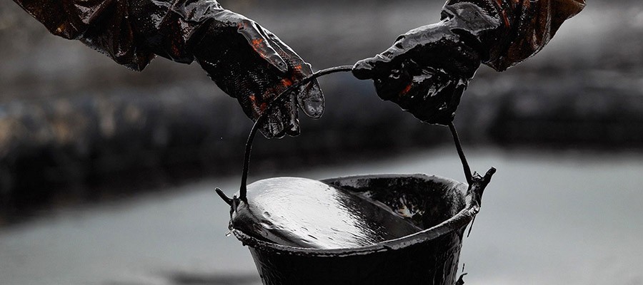 Тынық мұхитына мұнай төгілді