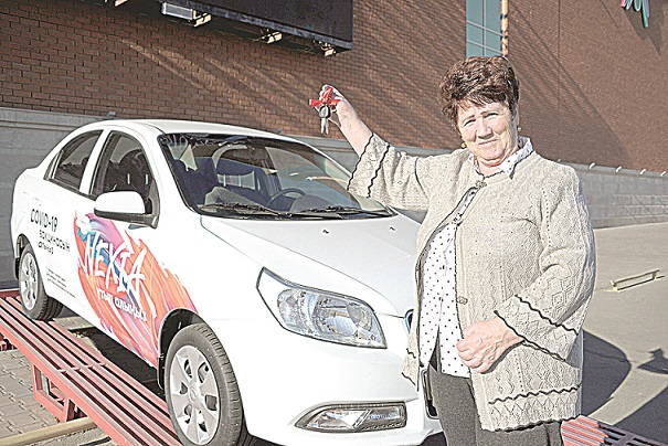 Зейнеткер көлік ұтып алды