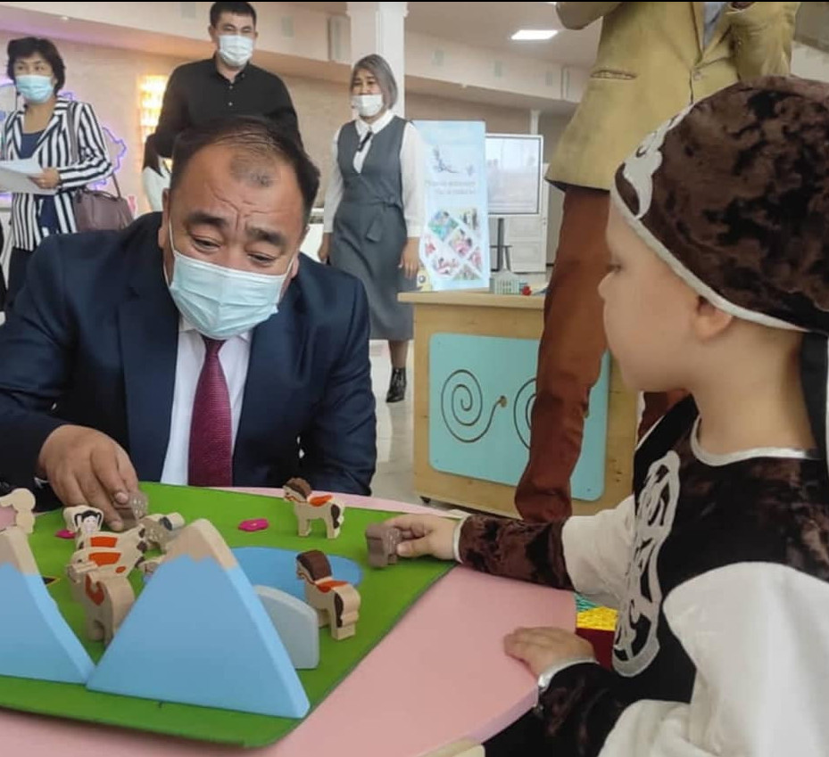 Ақтөбеге «жеті ойыншық» келді