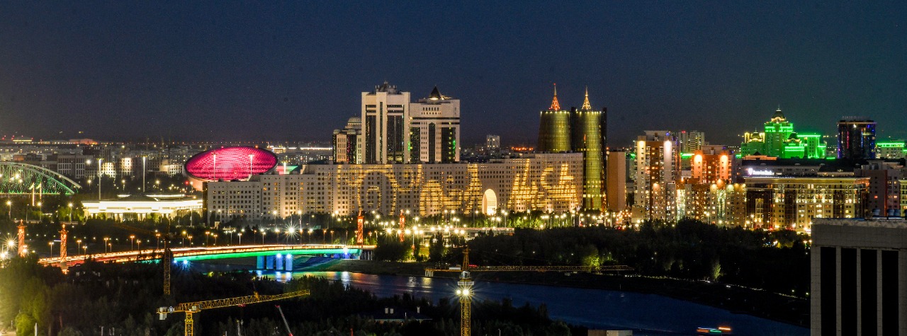 Сондай-ақ Нұр-Сұлтан қаласында өрт сөндірушілер мен медицина қыз­меткерлерінің құрметіне монументтер орнатылды. Бұл жұмыс жастарға рухани, патриоттық және мәдени құндылықтарды насихаттау мақсатында қолға алынғаны анық.