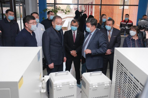 «АрселорМиттал Теміртау» Pfizer-ге арналған мұздатқыш камералармен қамтамасыз етті