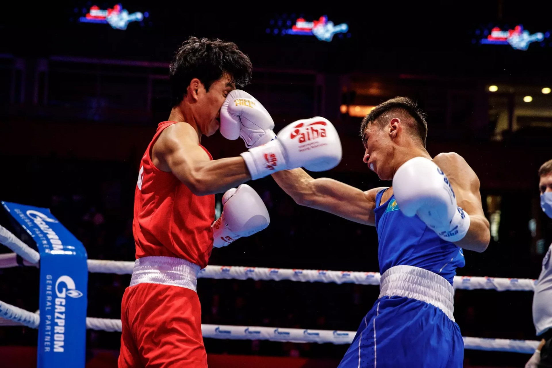 AIBA Махмұд Сабырханның шеберлігіне тамсанды