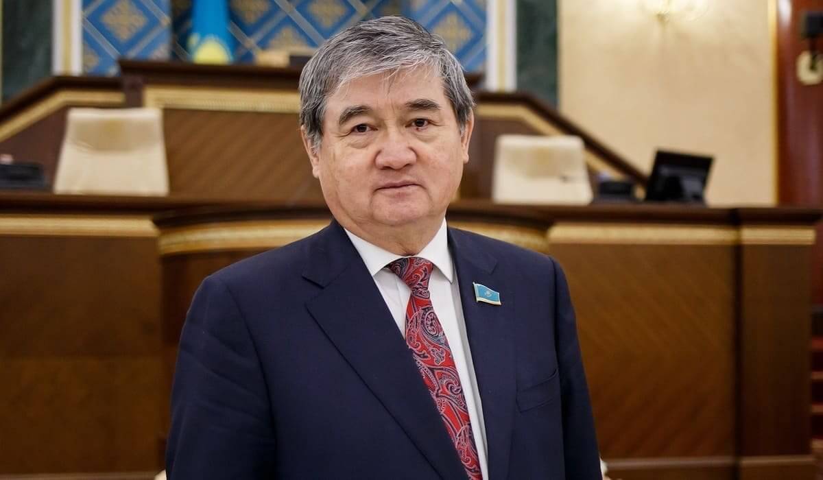 Сырлы сұхбаттың сардары