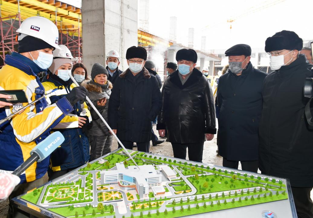 Сенаторлар келіп кетті...