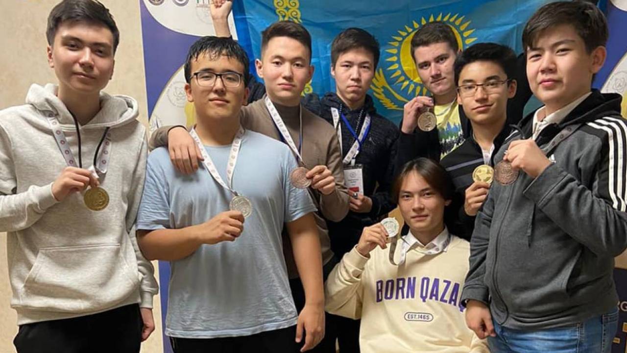 11 медаль жеңіп алды