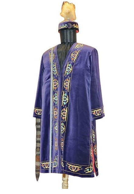 Мәшһүр Жүсіптің тақиясы мен шапаны