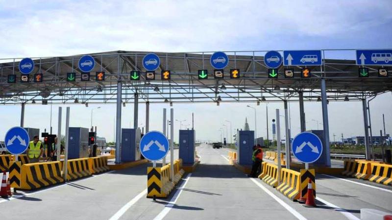 Ел аумағындағы жолдар неге ақылы? Министрлік түсінік берді