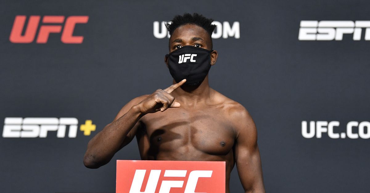 Рахмет! Жалғас Жұмағұловтың қарсыласы қазақша сөйледі