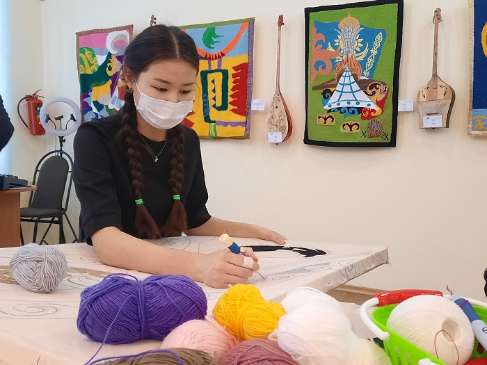 Талантты жастар танылды