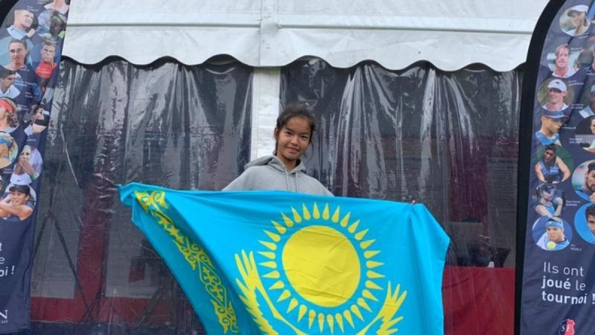 Үздік шетелдік ойыншы атанды