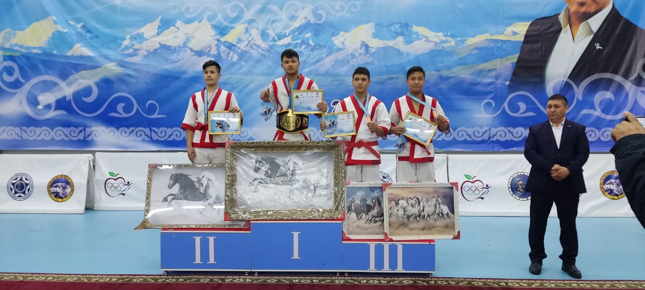 Талғарда балғын балуандар белдесті