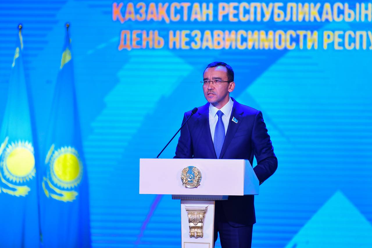 Мәулен Әшімбаев: Тәуелсіздіктен артық құндылық, одан асқан байлық жоқ