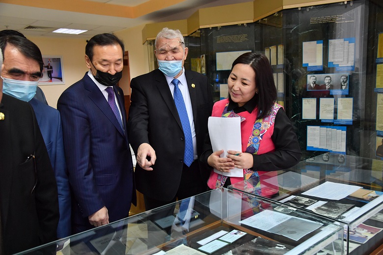 Егемен елдің Елтаңбасы