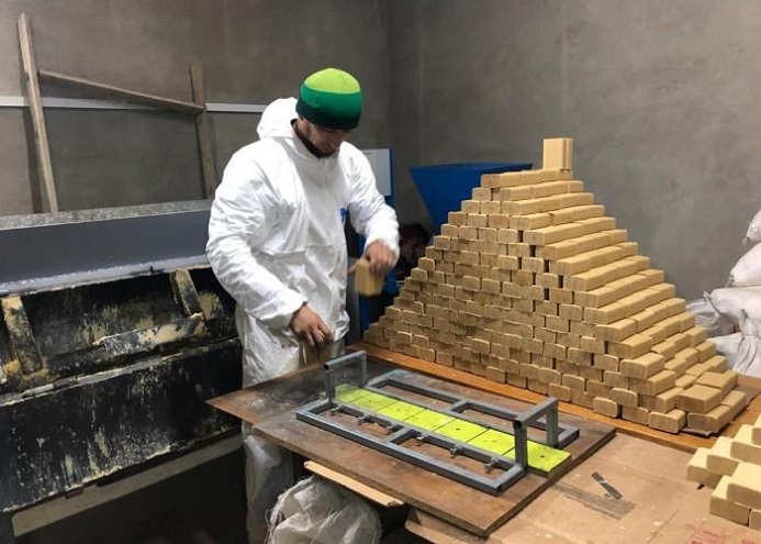 Қайтарымсыз гранттың көмегі