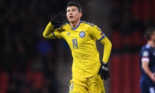 Жанкүйерлер Бақтиерді жоғары бағалайды