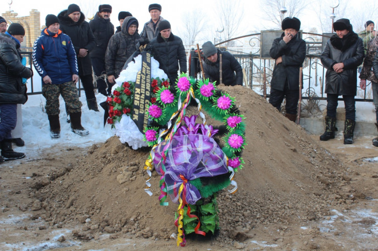 Лаңкестердің қолынан қаза тапқан офицерді ақтық сапарға шығарып салды