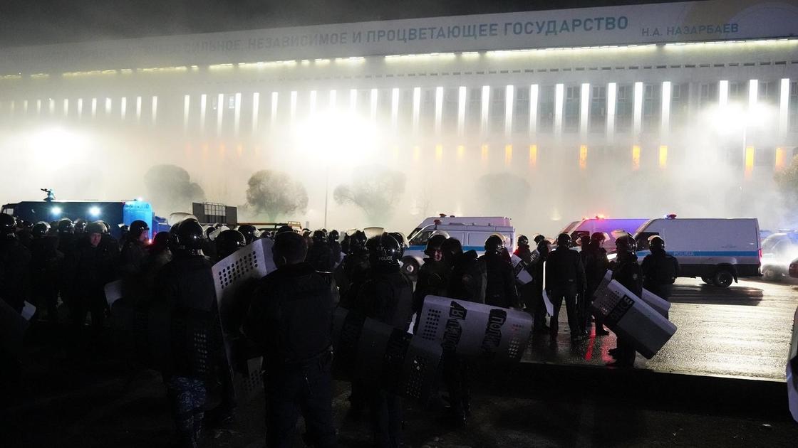 Бүлікшілер Алматыдағы 493 бейнекамераны істен шығарған