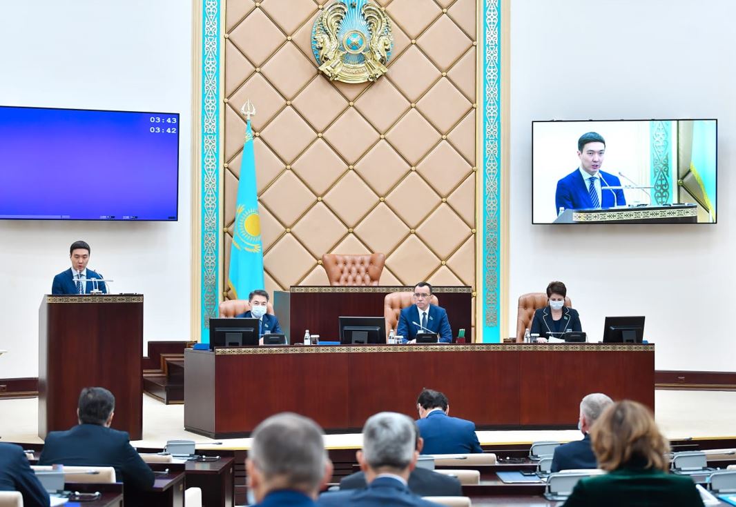 «Самұрық-Қазына» - құр әңгіме, бос жоспар: Сенаторлар біраз саланы сынға алды