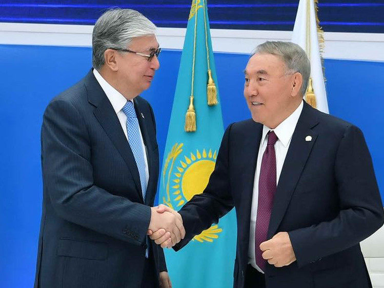 Тоқаев: Тұңғыш Президентіміз елімізге зор еңбек сіңірді