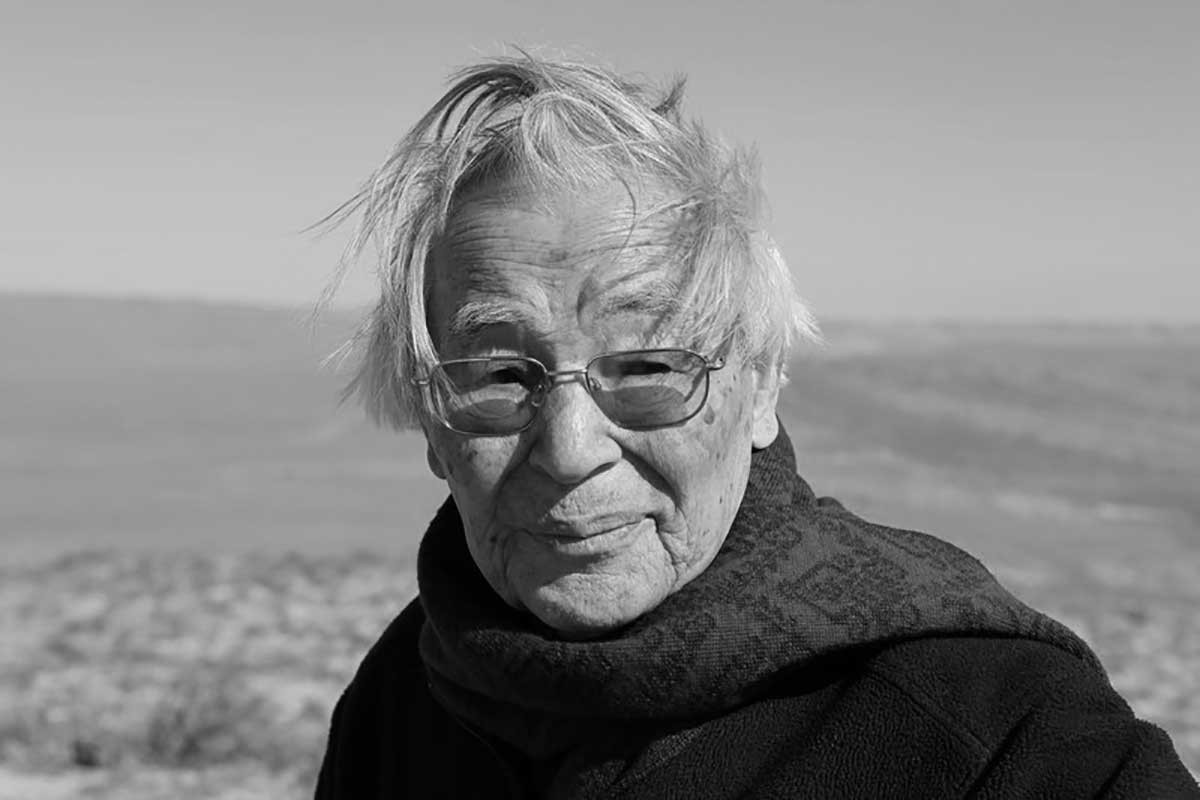 Бақұл болыңыз, алыптардың соңғы тұяғы