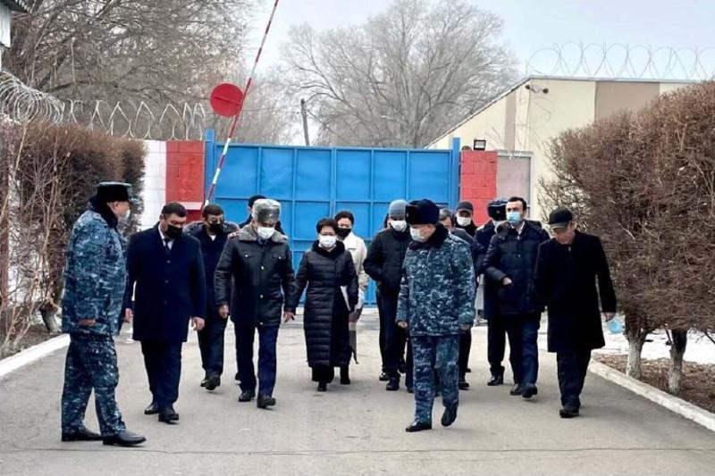 Қаңтар оқиғасы: Депутаттар қамауда отырғандармен кездесті