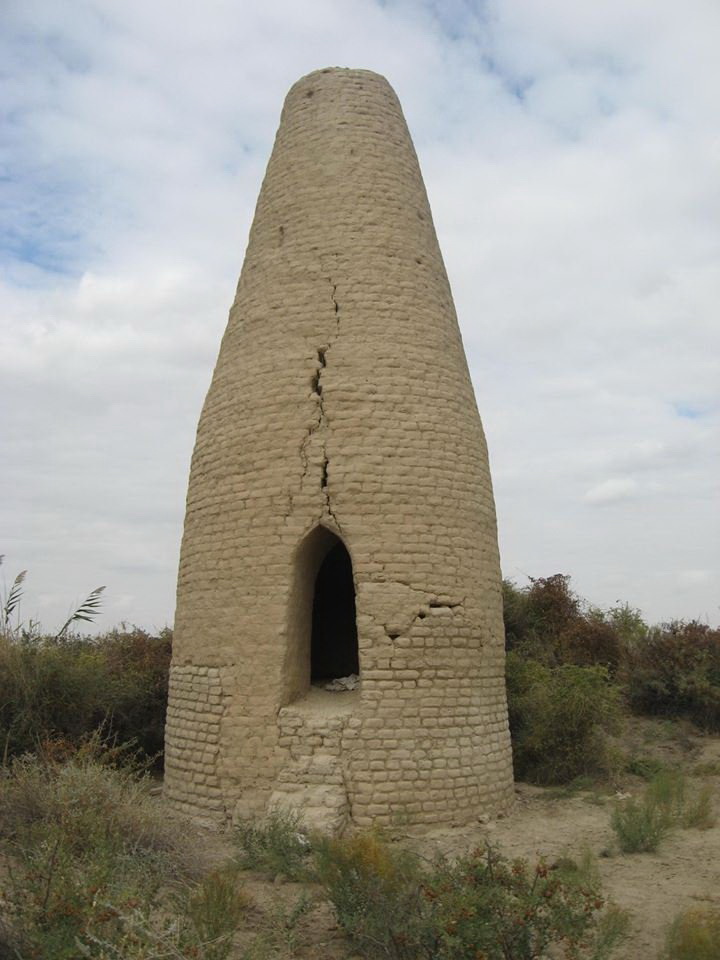 Қуғынға түскен әулет