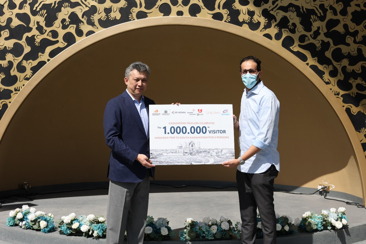 EXPO 2020 Dubai көрмесінде қазақстандық павильон миллионыншы келушісін қарсы алды