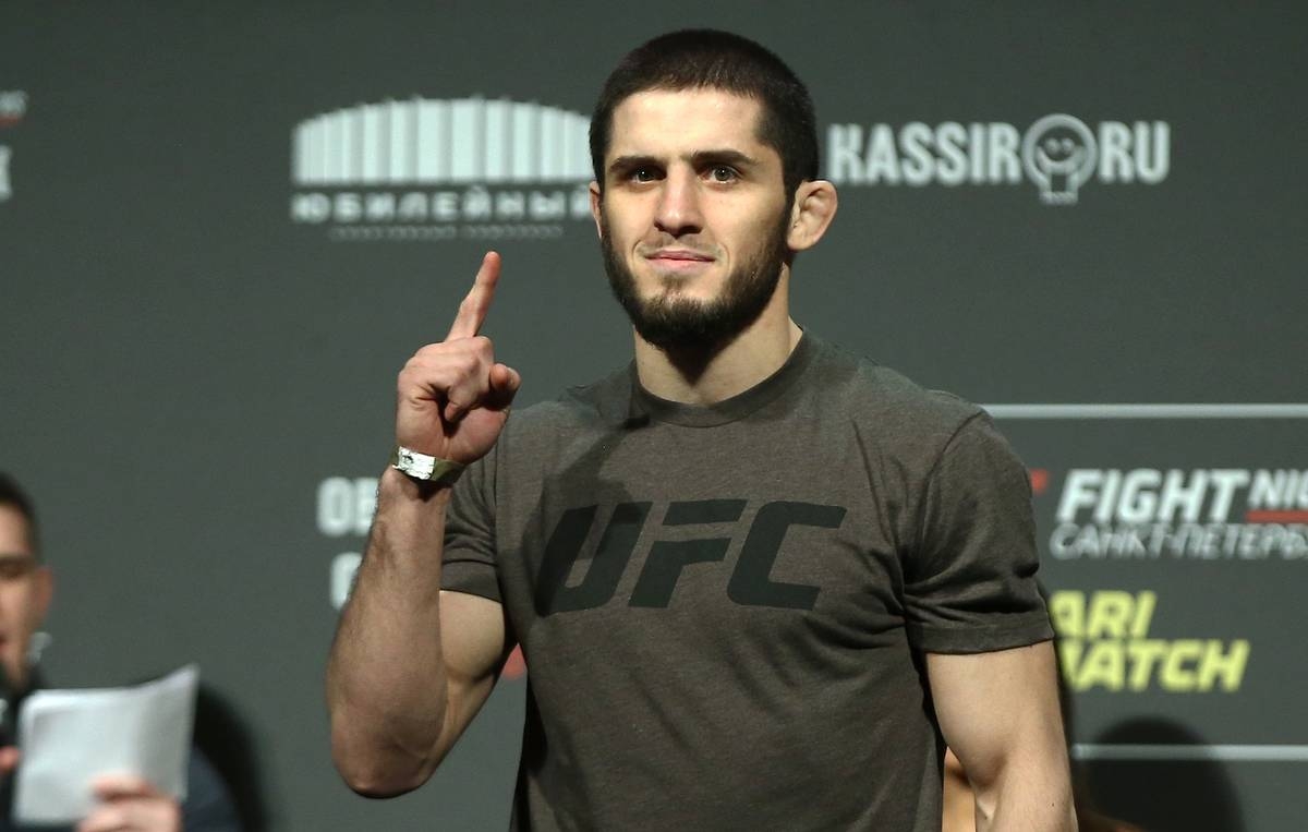 Ислам Махачев: Қарсыластың ауысқаны жоспарды өзгерте алмайды